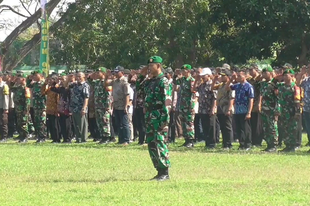 Menjelang pelaksanaan pemilihan kepala daerah (Pilkada) pada November mendatang, Kodim 0816/Sidoarjo siap mendukung pengamanan dan meminimalisir potensi konflik. Salah satunya melalui program Sidoarjo Siap 24 Jam.