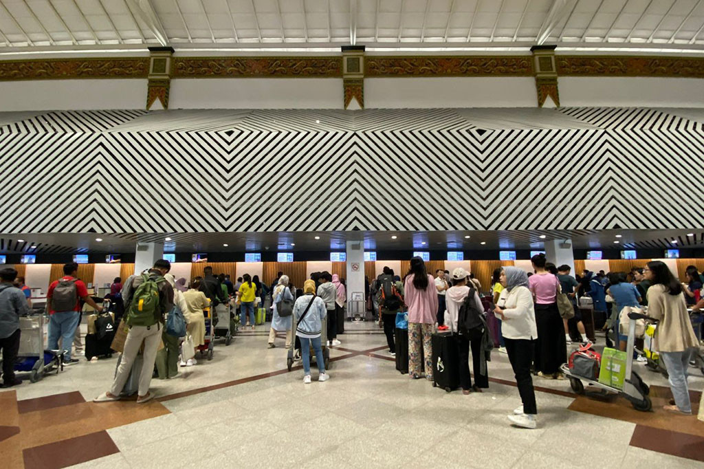 Sementara untuk kargo mengalami kenaikan 14 persen pada semester 1 tahun ini. Pada periode semester I ini tercatat 37.487 ton pengiriman dan pada periode yang sama tahun 2023 tercatat 32.849 ton.