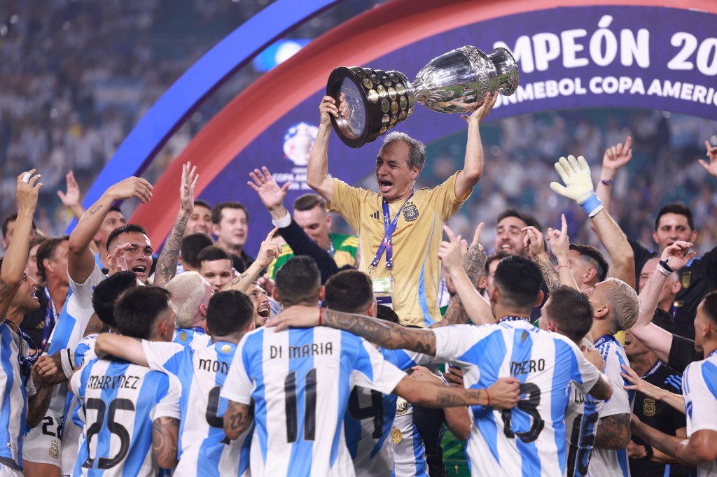 Pertandingan baru membuahkan hasil. Argentina langsung tancap gas untuk mencari gol. Pada menit ke-112 akhirnya Tim Tango mendapatkan gol melalui aksi Lautaro Martinez. Mendapatkan assist dari Giovani Lo Celso, sepakan penyerang Inter Milan itu menggetarkan gawang Kolombia yang dikawal Camilo Vargas.