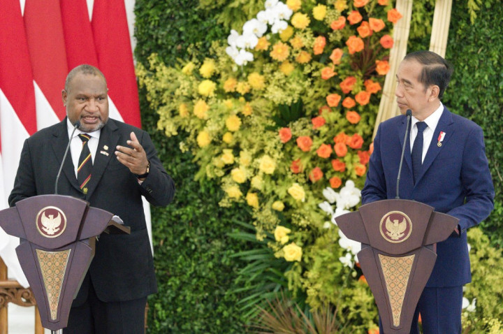 Presiden Joko Widodo menerima kunjungan resmi kenegaraan Perdana Menteri (PM) Papua Nugini James Marape di Istana Kepresidenan Bogor, Jawa Barat, Senin, 15 Juli 2024.