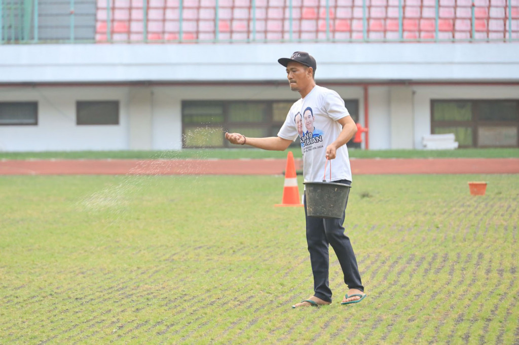 Dijelaskannya, renovasi Stadion Patriot Candrabhaga meliputi fasilitas sarana dan prasana penunjang sehingga menjadikan stadion kebanggaan warga Kota Bekasi meningkat tarafnya. Selain itu diharapkan dapat dinyatakan layak pakai untuk event sepak bola baik standar Nasional dan Internasional.