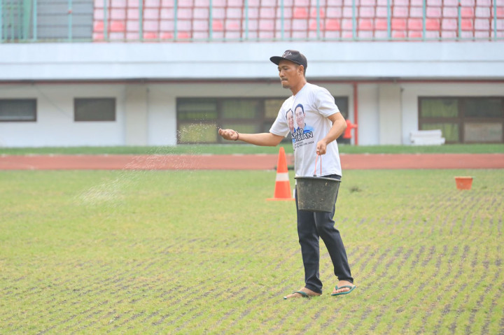 Dijelaskannya, renovasi Stadion Patriot Candrabhaga meliputi fasilitas sarana dan prasana penunjang sehingga menjadikan stadion kebanggaan warga Kota Bekasi meningkat tarafnya. Selain itu diharapkan dapat dinyatakan layak pakai untuk event sepak bola baik standar Nasional dan Internasional.