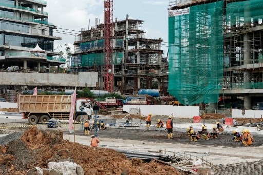 Presiden Joko Widodo (Jokowi) memperkirakan Ibu Kota Nusantara (IKN) baru sekitar 15 persen dibangun ketika penyelenggaraan Upacara HUT ke-79 Kemerdekaan RI pada 17 Agustus 2024.