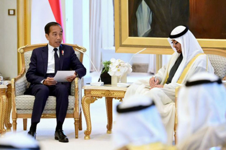 Terkait kerja sama perdagangan, Jokowi menyatakan kegembiraannya atas penyelesaian perundingan Comprehensive Economic Partnership Agreement (CEPA). Hal ini menjadikan PEA sebagai negara Timur Tengah pertana yang memiliki kerja sama CEPA dengan Indonesia.