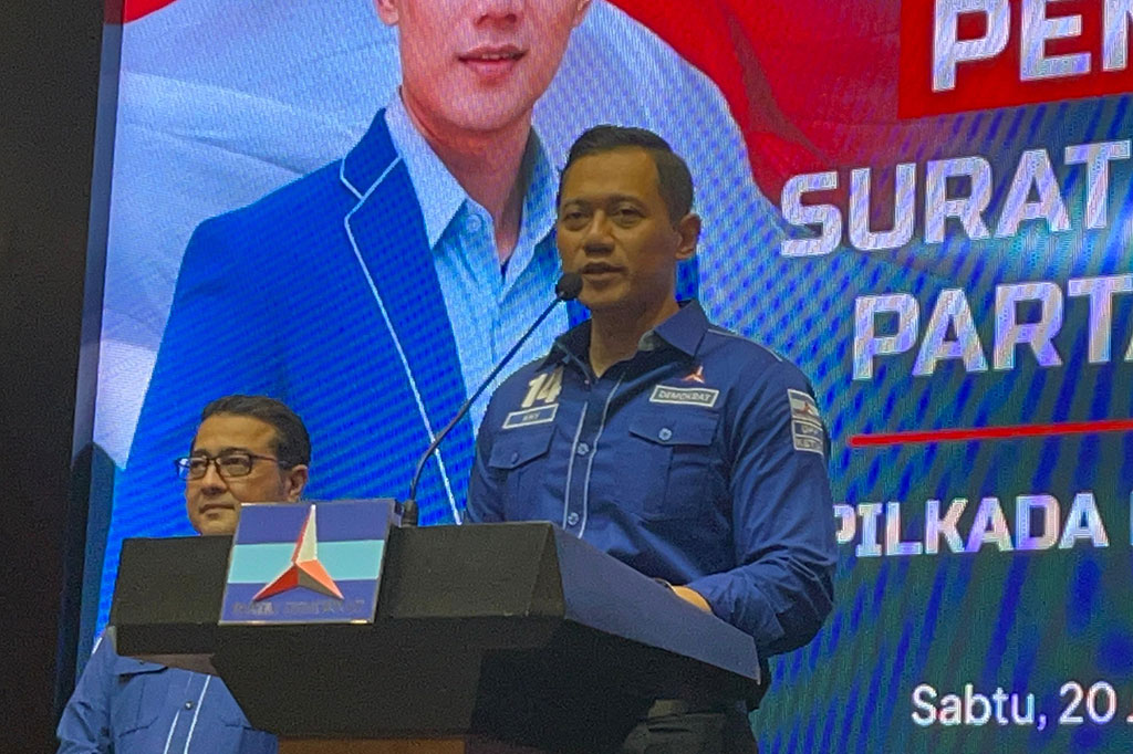 Partai Demokrat merekomendasikan calon kepala daerah berdasarkan hasil survei. Ketua Umum Partai Demokrar Agus Harimurti Yudhoyono bahkan menegaskan itu dalam acara penyerahan surat rekomendasi.