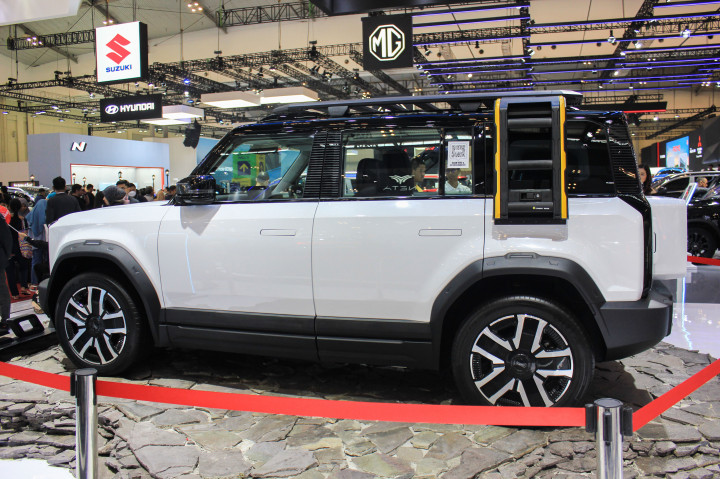 Chery mengklaim, iCAR 03 memiliki kapasitas pendakian hingga 55 derajat, mampu melalui sudut tanjakan hingga 31,8 derajat, dan departure angle hingga 34 derajat.