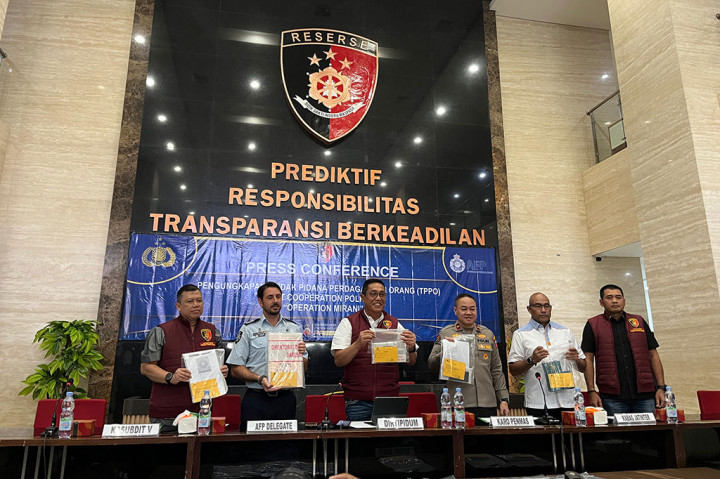 Direktorat Tindak Pidana Umum (Dittipidum) Bareskrim Polri mengungkap kasus Tindak Pidana Perdagangan Orang (TPPO) dengan modus eksploitasi menjadi pekerja prostitusi di Australia.