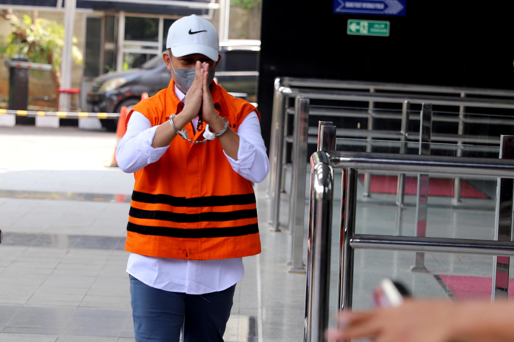 “(Saksi) hadir semua, didalami terkait dengan aset AGK (Abdul Gani Kasuba) dan usaha atau bisnis yang dimiliki oleh AGK,” kata juru bicara KPK Tessa Mahardhika Sugiarto melalui keterangan tertulis, Selasa, 23 Juli 2024.