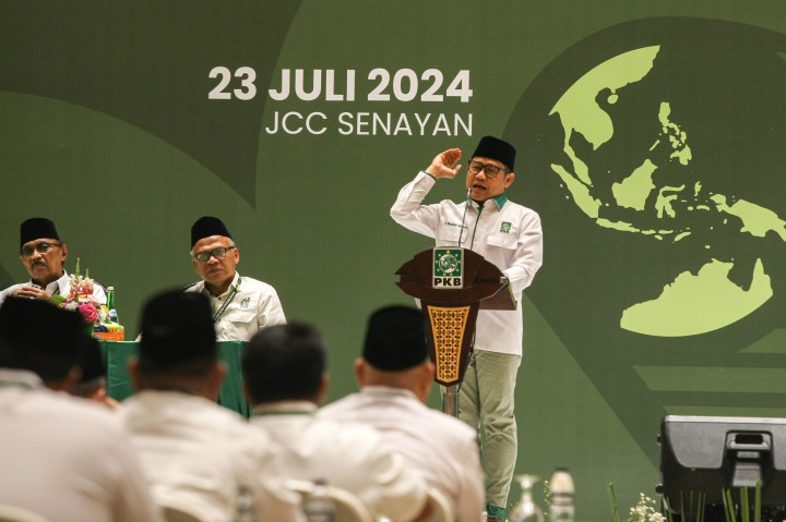 Ketua Umum Partai Kebangkitan Bangsa (PKB) Muhaimin Iskandar atau Cak Imin berkelakar ingin maju menjadi calon gubernur Jakarta 2024. Pernyataan ini dilontarkan setelah ia merasa dirugikan dengan persoalan macet yang tak kunjung terselesaikan.