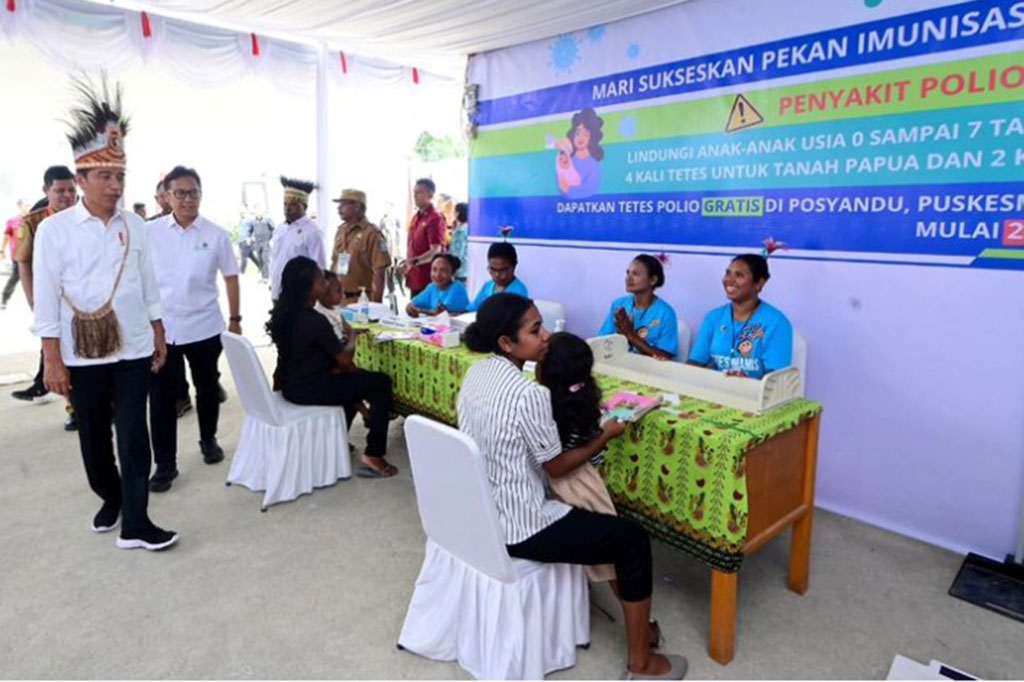 Jokowi mengingatkan warga Papua agar ikut menyukseskan Pekan Imunisasi Nasional (PIN) Polio 2024. 