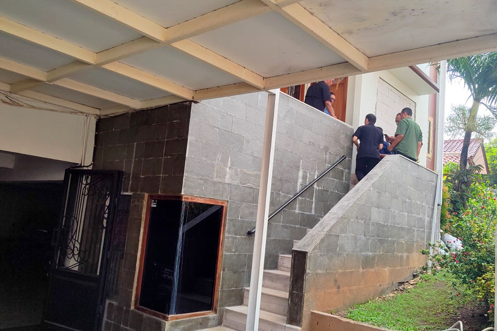 Hamzah Haz meninggal dunia sekitar pukul 09.40 WIB. Jenazah kemudian disemayamkan di rumah duka di Tegalan Matraman, Jakarta, Timur.