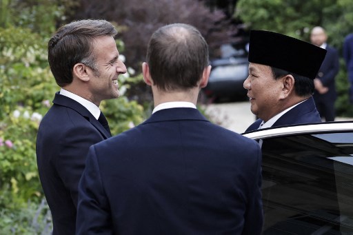 Menteri Pertahanan (Menhan) RI sekaligus Presiden Terpilih Prabowo Subianto melawat ke Prancis dan bertemu Presiden Emmanuel Macron di Istana Elysee, Paris, Rabu, 24 Juli 2024.