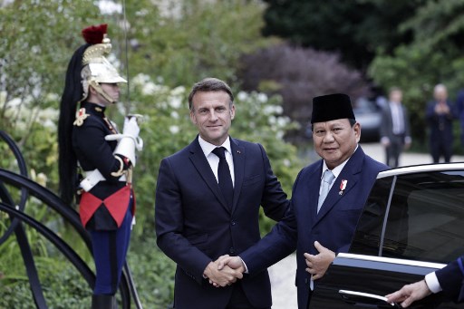 Pada pertemuan tersebut, Prabowo dan Macron membahas kerja sama bilateral RI-Prancis dan situasi keamanan global yang menjadi perhatian dua negara itu.