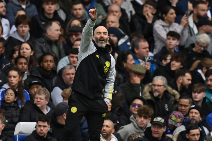 Hal ini membuat pemain berkulit hitam Chelsea geram. Salah satu pemain Chelsea, Wesley Fofana, bahkan sempat meng-unfollow Instagram pribadi Fernandez setelah kejadian tersebut.