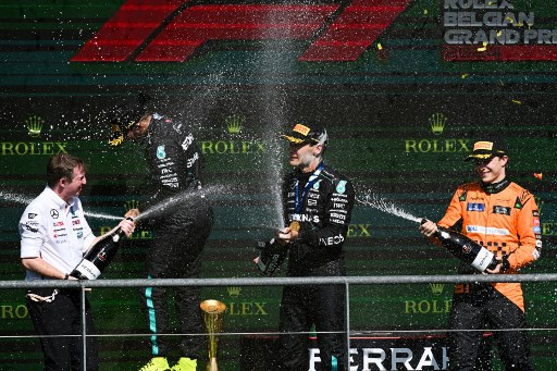 Podium ketiga ditempati oleh pembalap McLaren, Oscar Piastri yang mencatatkan waktu +1,173 detik. Sementara pembalap Ferrari, Charles Leclerc yang memulai balapan dari posisi pole menempati posisi keempat dengan catatan waktu +8,549 detik.