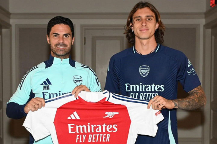 Pemain berusia 22 tahun tersebut direkrut The Gunners dengan nilai transfer sebesar 42 juta poundsterling (Rp879 miliar) dengan kontrak berdurasi lima tahun hingga 2029.