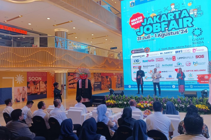 Plt Kepala Suku Dinas Nakertransgi Jakarta Pusat, Noviar Dinaryanti mengatakan, sebanyak 40 perusahan yang terlibat memiliki core bisnis yang bermacam-macam, seperti retail, logistik, perhotelan, farmasi, kami keuangan, otomotif, hospitality dan asuransi. Kegiatan akan dilaksanakan selama dua hari, mulai dari Rabu 31 Juli 2024 hingga Kamis 1 Juli 2024.