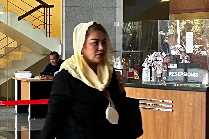 Wali Kota Semarang Hevearita Gunaryanti Rahayu memenuhi panggilan Komisi Pemberantasan Korupsi (KPK) hari ini, 1 Agustus 2024. Dia bakal dimintai keterangan soal dugaan rasuah di Pemkot Semarang.