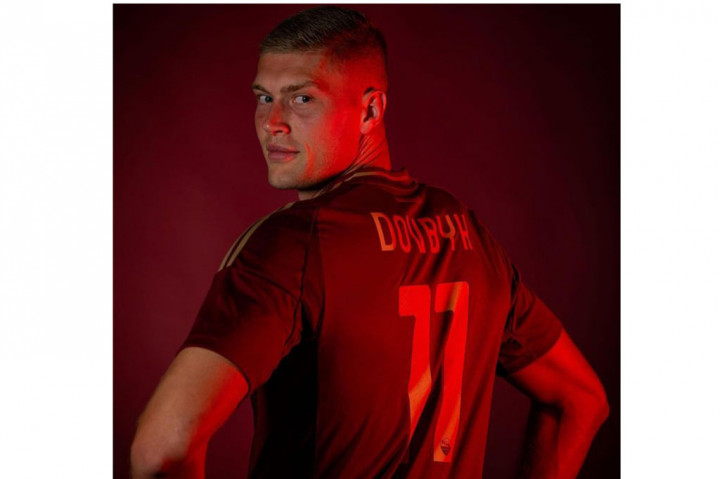 Dovbyk juga meraih gelar El Pichichi atau pencetak gol terbanyak musim lalu dengan 24 gol dalam 36 penampilan di LaLiga pada musim debutnya.