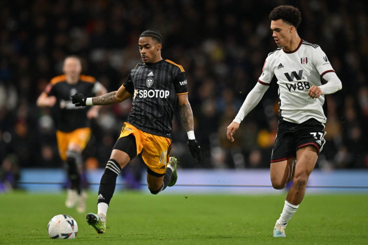 Summerville menyepakati kontrak berdurasi lima tahun dengan The Hammers setelah menjadi pemain terbaik divisi Championship pada musim lalu.