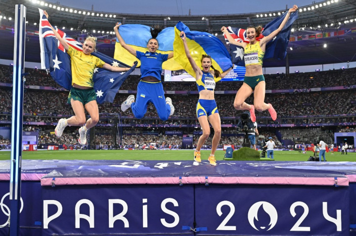 Penampilan Mahuchikh di Paris sudah cukup memenangkan medali emas Olimpiade, yang sebelum ini tak bisa dia raih.