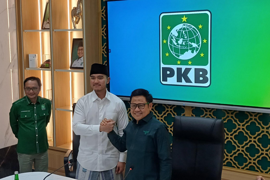 Ketua Umum Partai Solidaritas Indonesia (PSI) Kaesang Pangarep menyambangi Kantor Dewan Pimpinan Pusat (DPP) Partai Kebangkitan Bangsa (PKB), Jakarta, Selasa, 6 Agustus 2024. Dia tiba pukul 13.44 WIB.
