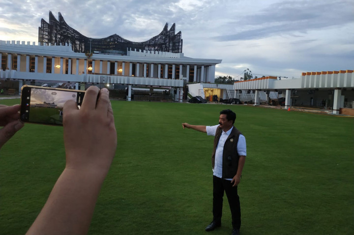 Menko Polhukam Haji Tjahjanto mengatakan media berpenting dalam pembangunan nasional terutama pembangunan IKN di sebagian wilayah Kabupaten Penajam Paser Utara dan Kabupaten Kutai Kartanegara, Provinsi Kalimantan Timur.