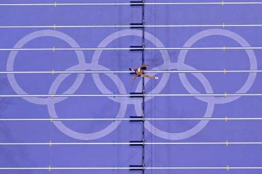 Kemenangan itu memperpanjang rekor tak terkalahkan McLaughlin-Levrone selama lima tahun di nomor lari gawang dan mengukuhkan statusnya sebagai pelari gawang 400 m putri terhebat sepanjang masa.