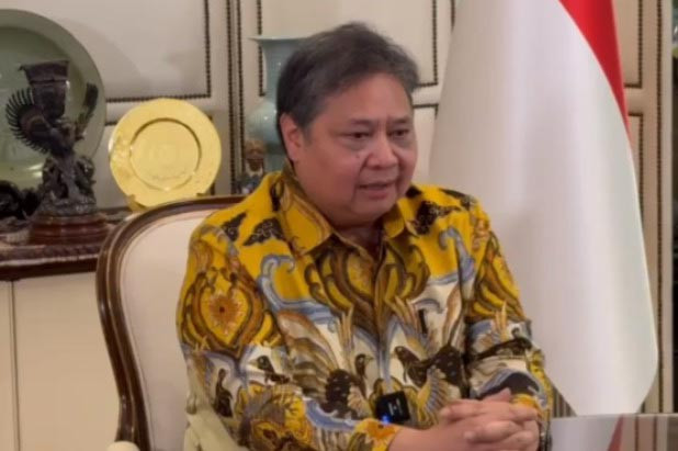 Airlangga menyebut pengunduran terhitung seja Sabtu malam, 10 Agustus 2024. Keputusan itu diambilnya setelah mempertimbangkan dan untuk menjaga keutuhan Partai Golkar.