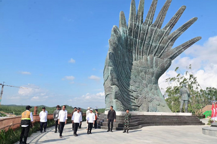 Taman ini menjadi monumen sekaligus ruang publik untuk mengenang jasa-jasa pahlawan kemerdekaan.