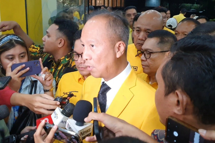 Agus resmi menjabat Plt menggantikan Airlangga Hartarto. Airlangga telah menyatakan mundur sebagai ketum pada Sabtu malam, 10 Agustus 2024.