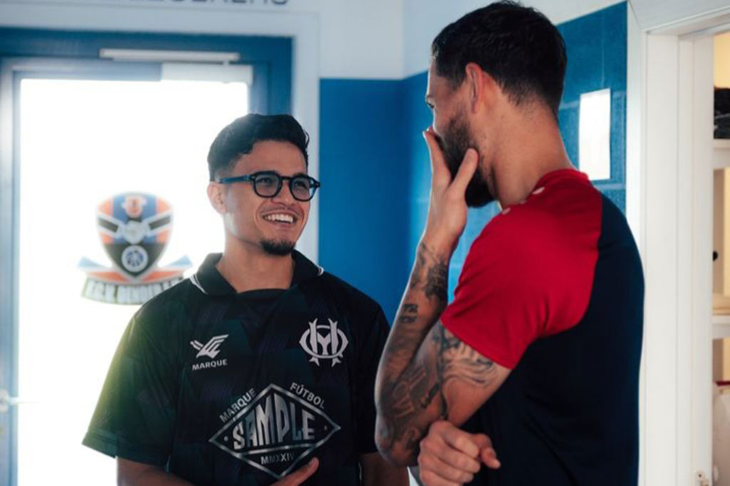 Total enam klub Belanda pernah diperkuat Wak Haji, julukan Ragnar, yaitu NEC Nijmegen, TOP Oss, SC Cambuur, Go Ahead Eagles, FC Groningen, dan Fortuna Sittard.