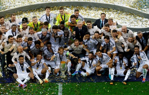 Real Madrid pun berhak atas trofi Piala Super Eropa 2024. Jawara bertahan Liga Champions ini membawa pulang trofi Piala Super Eropa keenam mereka dalam sejarah, terbanyak di antara klub-klub Eropa lainnya.
