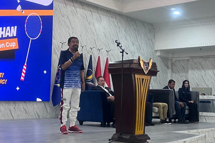 “Sudah 79 tahun Indonesia merdeka. Kita patut mensyukurinya kalau tidak ada 17 Agustus 1945 kita tidak mungkin bisa menggelar kegiatan ini. Kita lihat baru saja menyaksikan para atlet membawa pulang dua medali emas dan satu perunggu. Mudah-mudahan turnamen ini bisa menghasilkan kader yang sehat. Selamat bertanding terima kasih,” katanya.