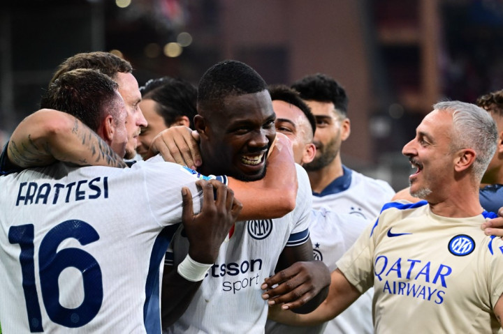 Keunggulan Genoa hanya berusia sepuluh menit. Pada menit ke-30, Marcus Thuram mengungguli Bani untuk menanduk bola kiriman umpan silang Nicolo Barella dari sisi kanan. Kedudukan imbang 1-1 bertahan sampai turun minum.