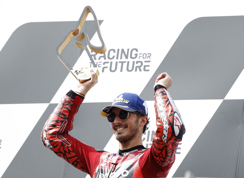 Selain itu, ini juga merupakan kemenangan kedua berturut-turut bagi Bagnaia di Sirkuit Red Bull Ring, setelah tahun lalu meraih pole, kemenangan Sprint, dan balapan utama.