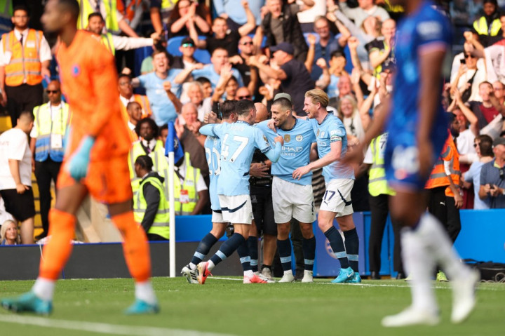 Tidak ada gol tambahan hingga laga berakhir. Skuad asuhan pelatih Pep Guardiola menang 2-0 dan berhak mengamankan tiga poin dari kandang Chelsea. 