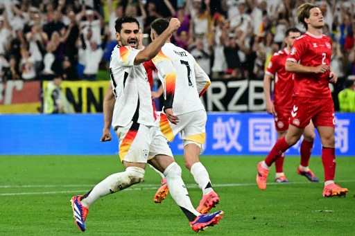 Pesepak bola yang akan berusia 34 tahun pada Oktober mendatang itu mencatatkan 82 penampilan bersama Jerman sejak debutnya pada 2011.