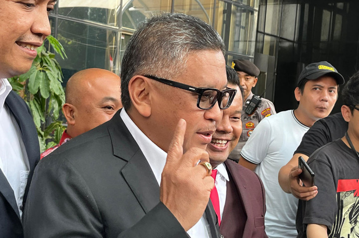 “Di dalam memori yang miliki saya tidka pernah melakukan pertemua. Tapi, saya juga minta tolong KPK sekiranya ini, saya minta tolong diingatkan karena saya bertemu dengan begitu banyak orang,” kata Hasto.