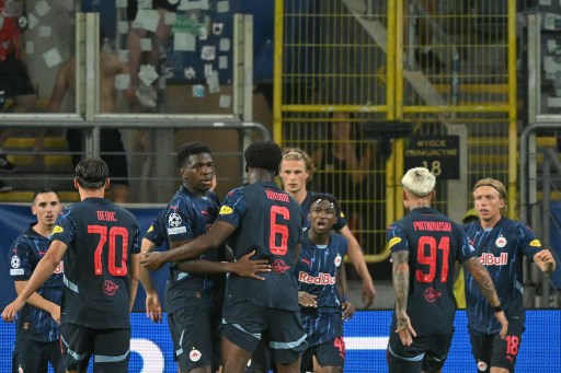 Pada leg kedua di Stadion Red Bull Arena, Salzburg, Rabu, 28 Agustus dini hari pekan depan, Salzburg hanya perlu hasil imbang untuk memastikan maju ke Liga Champions musim ini.