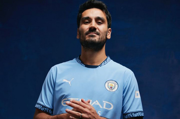 City mengungkapkan pemain asal Jerman itu menandatangani kontrak satu musim di Etihad Stadium.