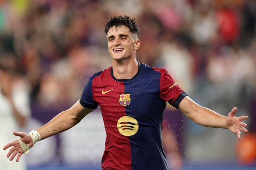 Klub Liga Spanyol Barcelona, Jumat, 23 Agustus 2024, mempermanenkan status penyerang Pau Victor di skuad dengan memberikannya kontrak berdurasi lima tahun atau sampai tahun 2029.