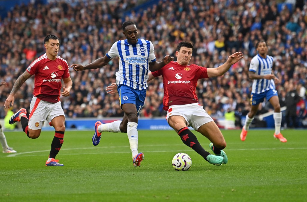 Brighton & Hove Albion meraup poin penuh ketika menjamu Manchester United dalam lanjutan Premier League yang digelar Sabtu, 24 Agustus, malam. The Seagulls menang tipis 2-1 atas The Red Devils.