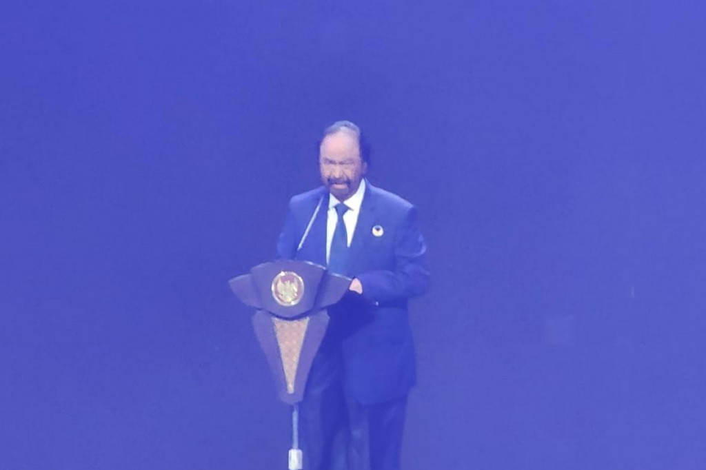 Ketua Umum Partai NasDem Surya Paloh menekankan bahwa Presiden Joko Widodo (Jokowi) tetap sahabat NasDem hingga akhir masa bakti. Jokowi akan mengakhiri jabatannya pada Oktober 2024.