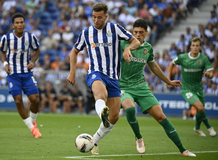 Bianconeri mengonfirmasi transfer tersebut dalam lamannya pada Senin, 26 Agusts 2024 dini hari WIB.