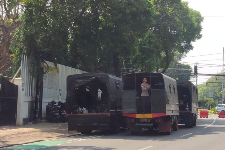 “Saya berharap, para pengguna jalan di sekitar wilayah KPU dapat mematauhi peraturan karena akan dilaksanakan rekayasa lalu lintas,” tuturnya.