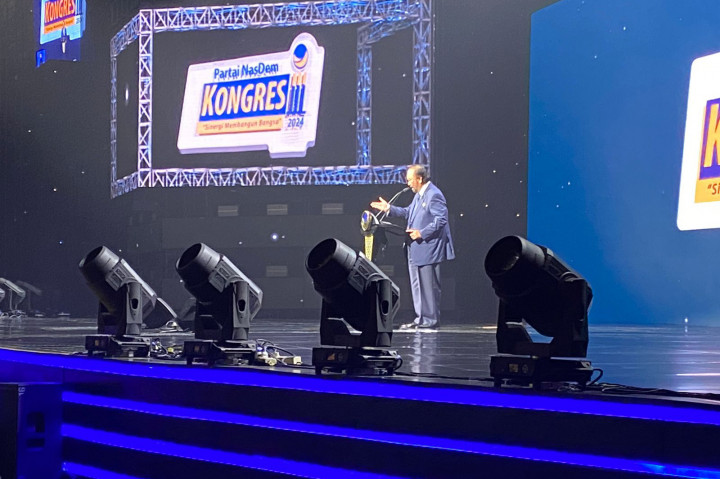 Ketua Umum Partai NasDem Surya Paloh menyampaikan pesan ke Presiden terpilih periode 2024-2029, Prabowo Subianto, perihal jatah kursi menteri untuk NasDem. Prabowo tak perlu memusingkan hal itu.