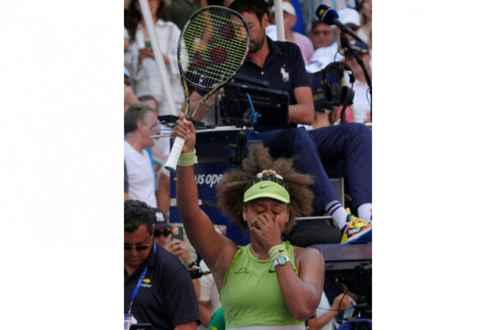 Juara dua kali Naomi Osaka kembali ke US Open dengan penuh haru usai mengalahkan unggulan ke-10 asal Latvia Jelena Ostapenko 6-3, 6-2,  Rabu, 28 Agustus 2024 WIB.