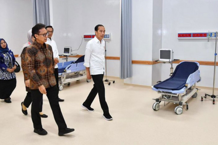 Presiden pun mengharapkan dengan diresmikannya Gedung Pelayanan Kesehatan Ibu dan Anak RS Sardjito Yogyakarta nantinya pelayanan kesehatan bagi ibu dan anak semakin baik.