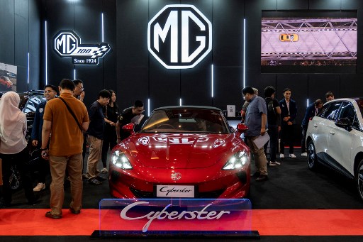 Total 34 merek otomotif global berpartisipasi pada GIIAS Surabaya 2024, seperti Audi, BYD, Chery, Citroen, Daihatsu, DFSK, Honda, Hyundai, KIA, Lexus, Mazda, MG, Mitsubishi Motors, Nissan, Seres, Suzuki, Toyota, VinFast, Volkswagen, dan Wuling, serta dari kendaraan komersial hadir DFSK dan juga Toyota Commercial.  